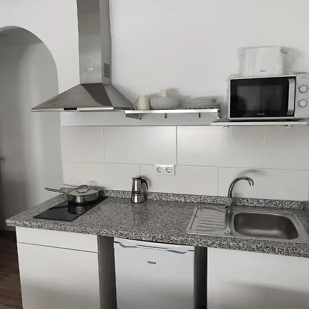 Canarias 33, Estudio 2 Apartment *